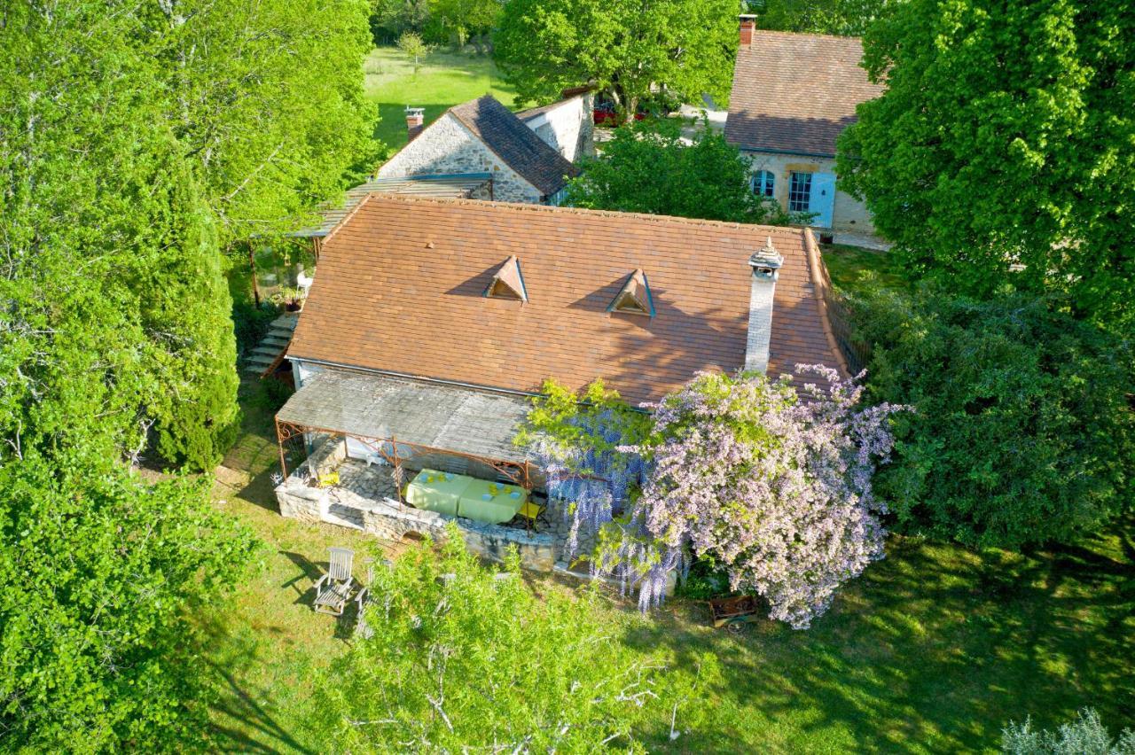 Gîtes Sibémol Simeyrols Extérieur photo