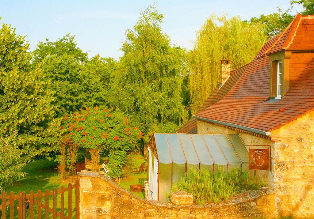 Gîtes Sibémol Simeyrols Extérieur photo